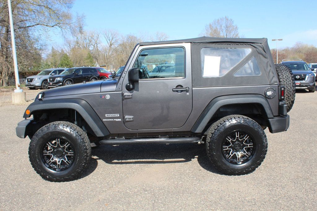 2018 Jeep Wrangler Sport photo 13