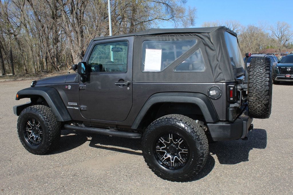 2018 Jeep Wrangler Sport photo 14