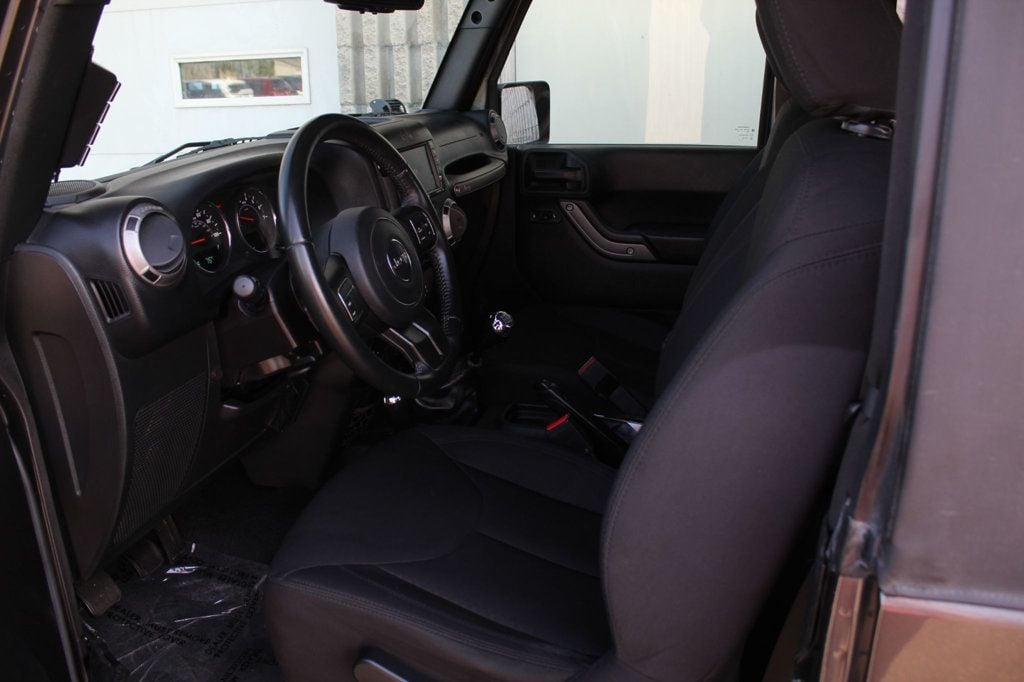 2018 Jeep Wrangler Sport photo 16