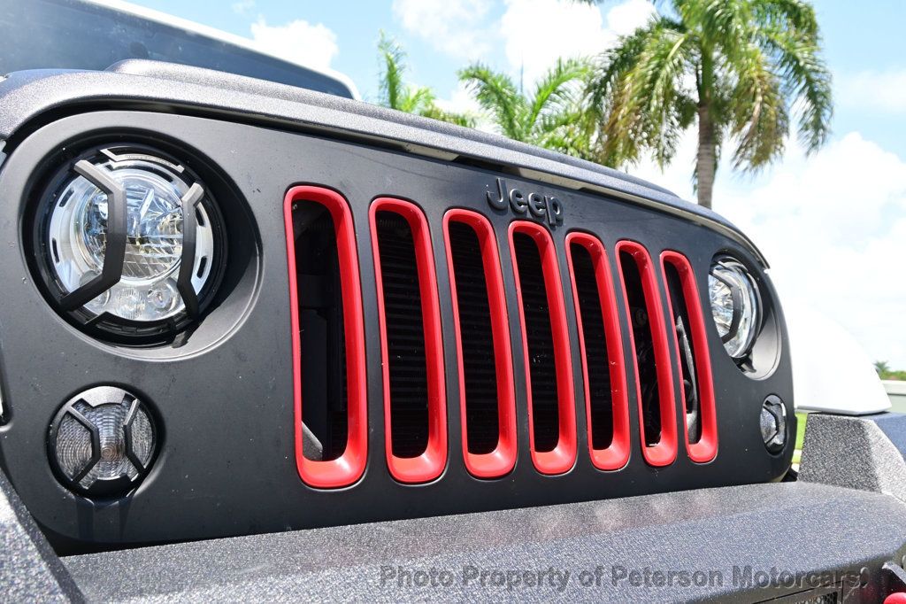 2018 Jeep Wrangler JK Sahara 4x4 - 23043258 - 14