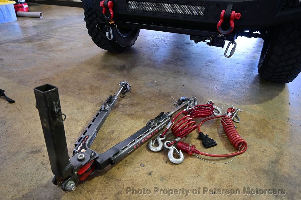 2018 Jeep Wrangler JK Sahara 4x4 - 23043258 - 36