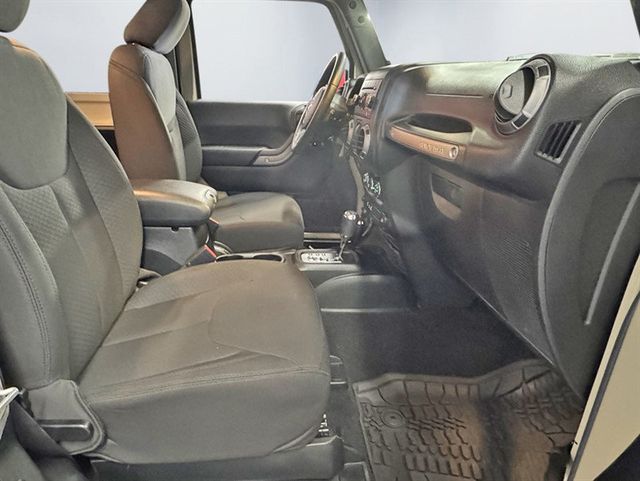 2018 Jeep Wrangler JK Sport 4WD - 23000334 - 19