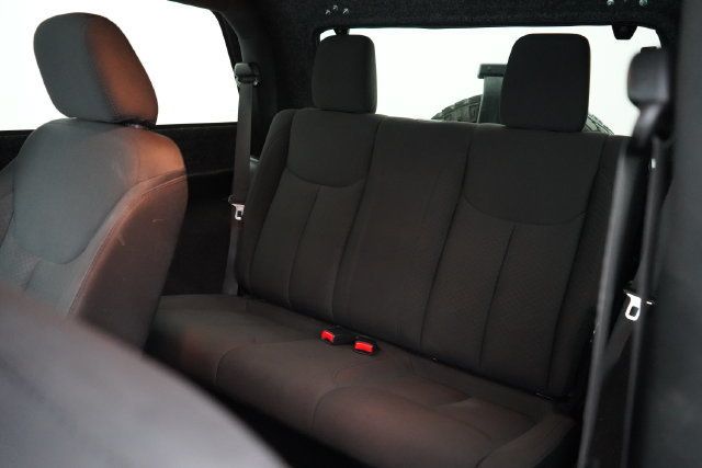 2018 Jeep Wrangler JK Sport 4x4 - 23085788 - 26