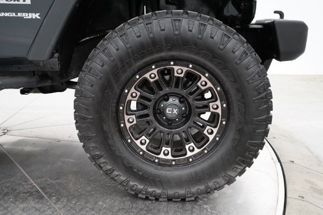 2018 Jeep Wrangler JK Sport 4x4 - 23085788 - 32