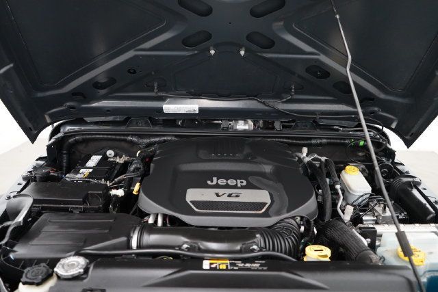 2018 Jeep Wrangler JK Sport 4x4 - 23085788 - 37