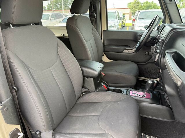 2018 Jeep Wrangler JK Sport 4x4 - 23052249 - 11