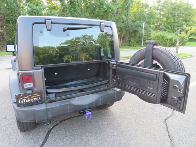 2018 Jeep Wrangler JK Sport S 4x4 - 23065217 - 37