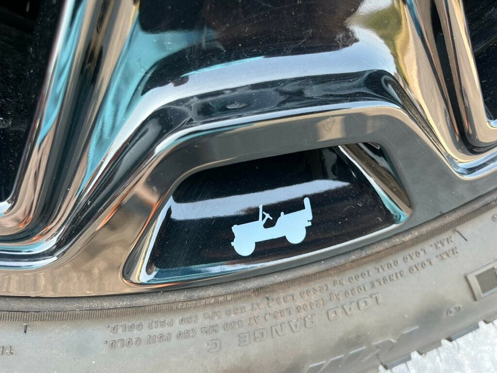 2018 Jeep Wrangler Willys Two-Door photo 18