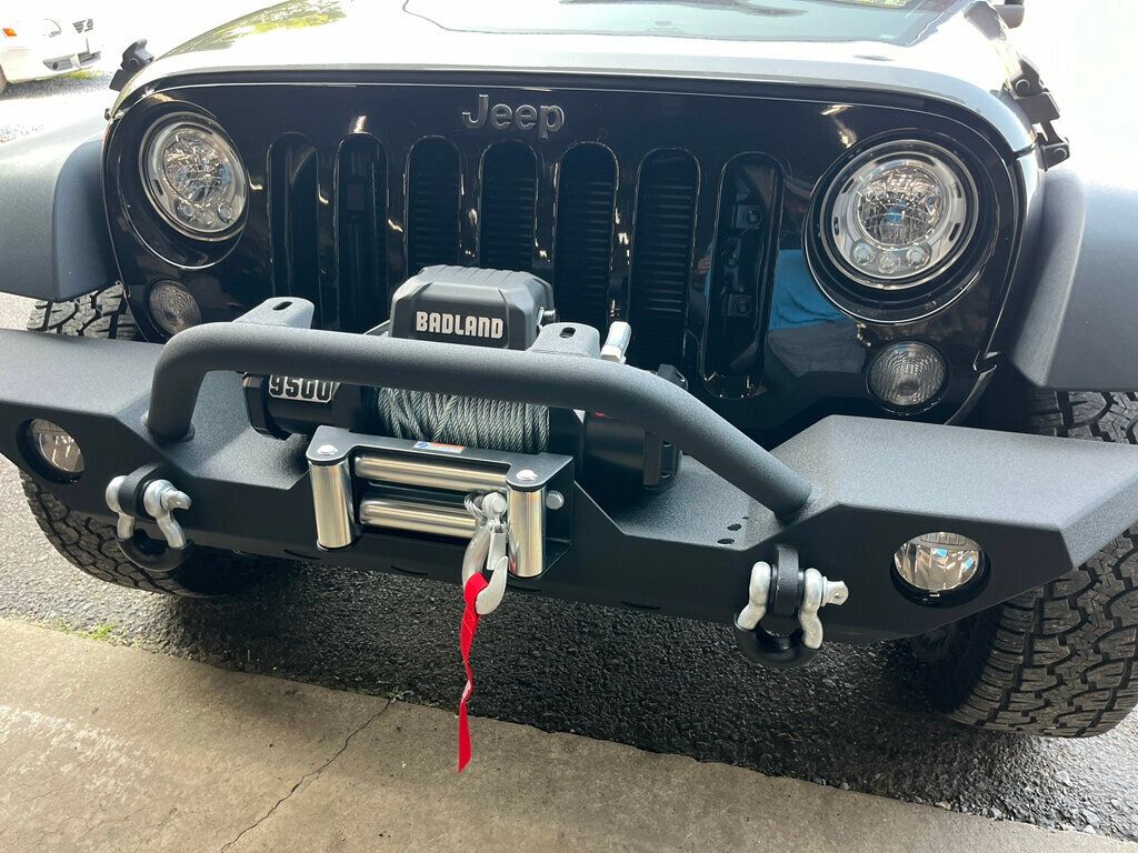 2018 Jeep Wrangler Willys Two-Door photo 34