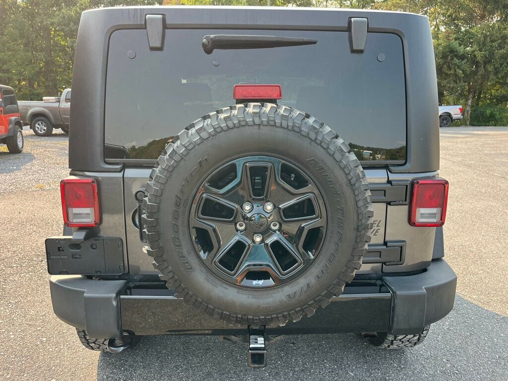 2018 Jeep Wrangler Willys Two-Door photo 5