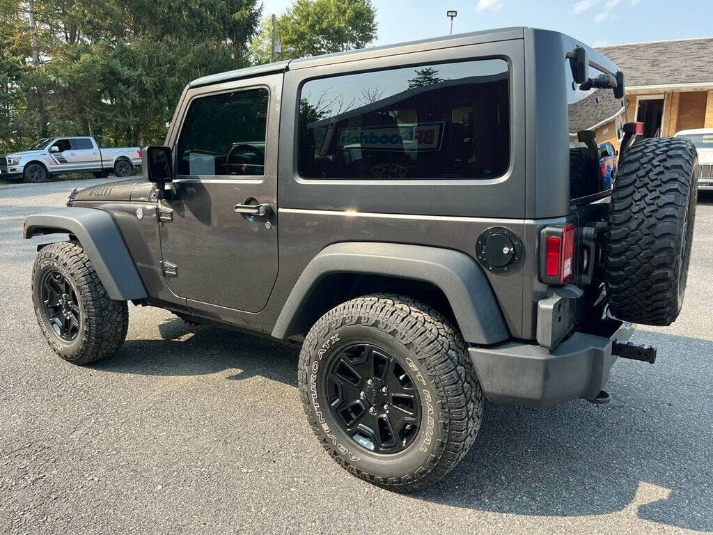2018 Jeep Wrangler Willys Two-Door photo 6