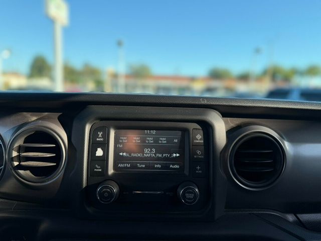 2018 Jeep Wrangler JK Unlimited  - 23040764 - 13