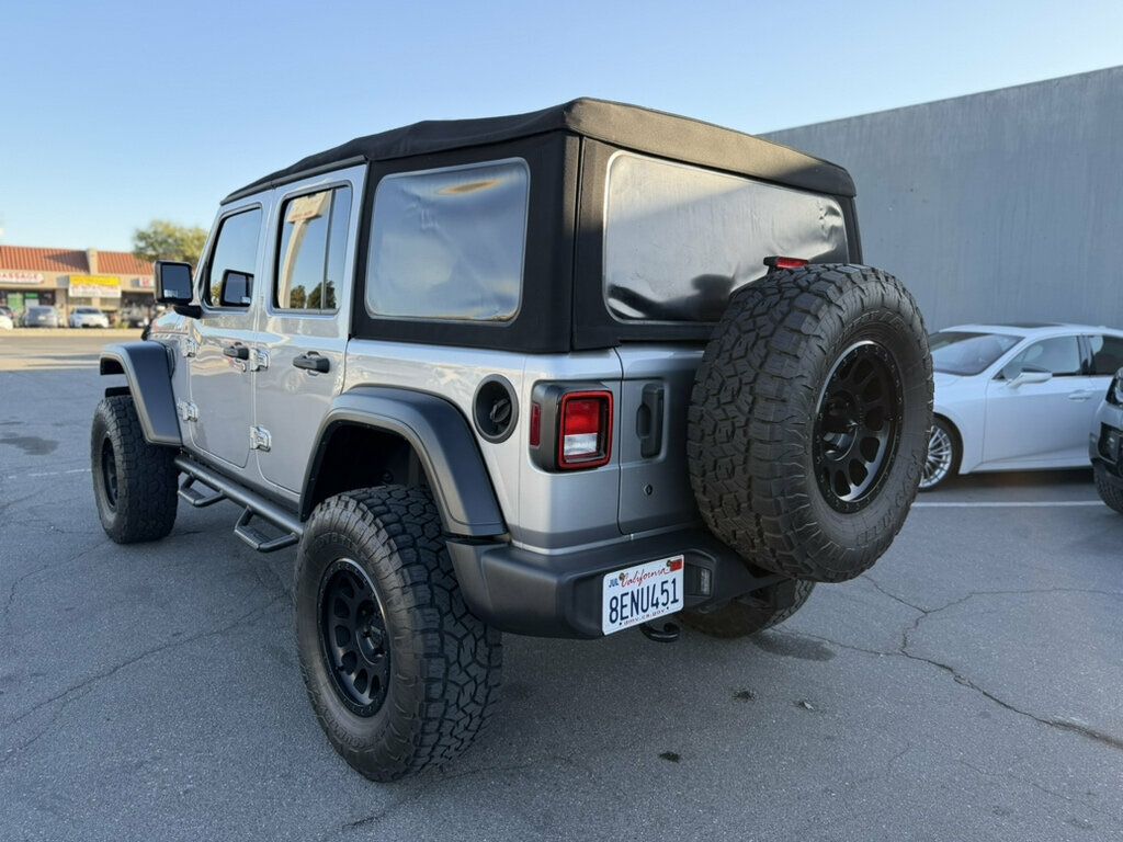 Jeep Wrangler JK photo 6