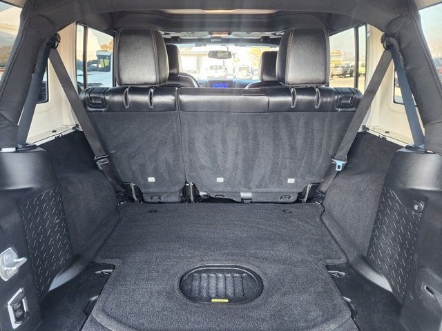 2018 Jeep Wrangler JK Unlimited Altitude 4x4 - 22947696 - 12