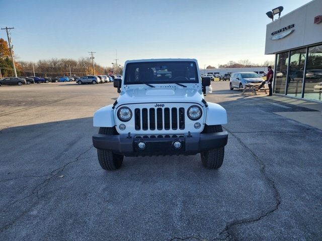 2018 Jeep Wrangler JK Unlimited Altitude 4x4 - 22947696 - 2