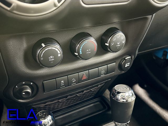2018 Jeep Wrangler Unlimited Sahara photo 13