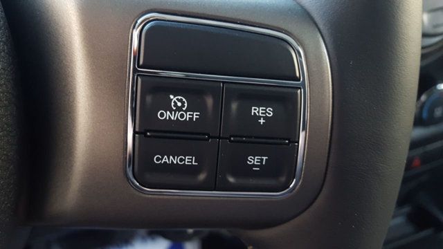 2018 Jeep Wrangler JK Unlimited Golden Eagle 4x4 - 18570201 - 8