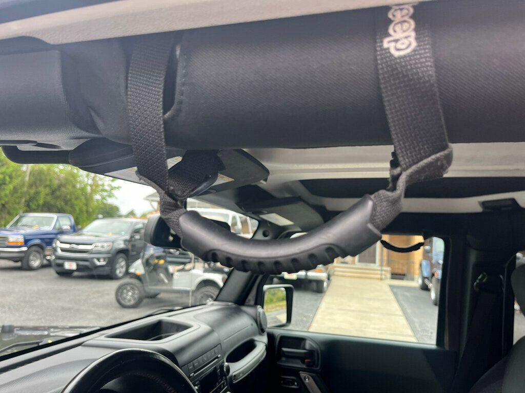 2018 Jeep Wrangler JK Unlimited Lifted Hardtop 4x4 Final Year JK 5-speed auto - 23006934 - 27