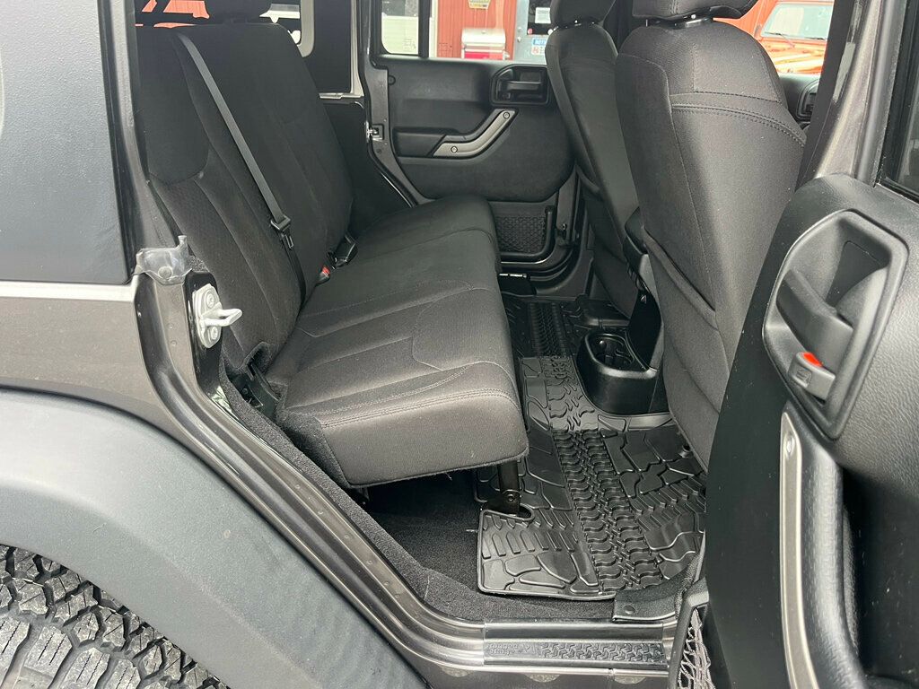 2018 Jeep Wrangler JK Unlimited Lifted Hardtop 4x4 Final Year JK 5-speed auto - 23006934 - 38