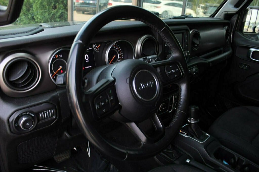 2018 Jeep Wrangler Unlimited Sport S W photo 23