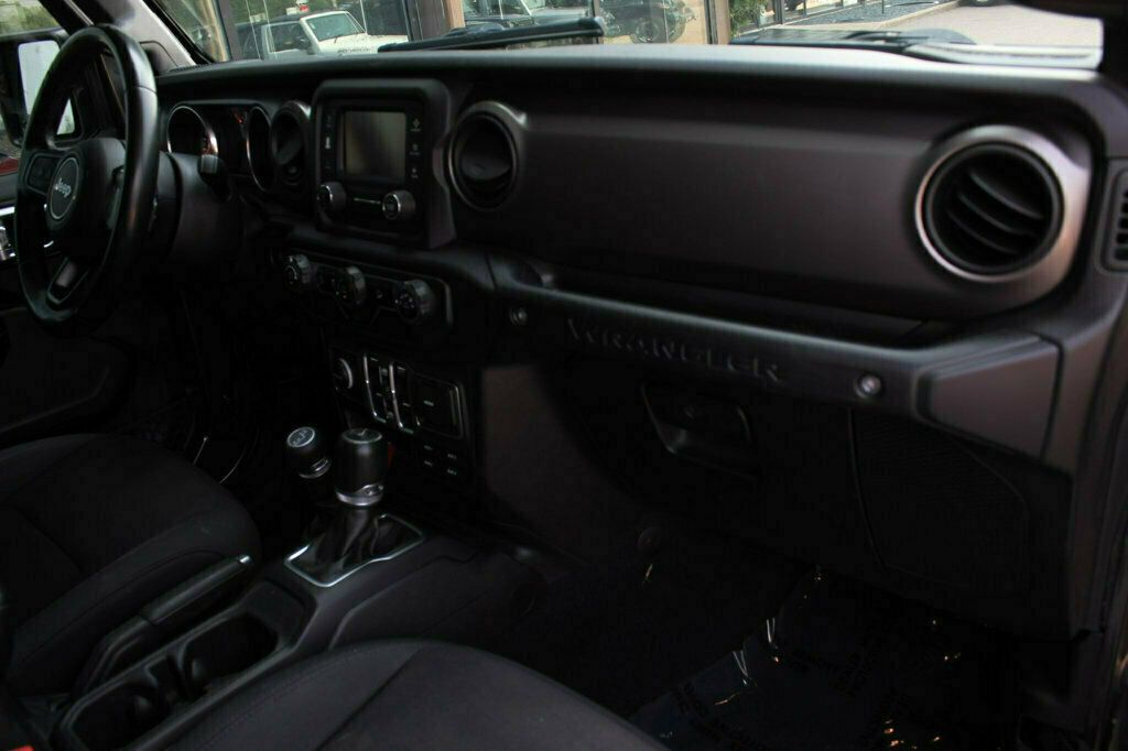 2018 Jeep Wrangler Unlimited Sport S W photo 8