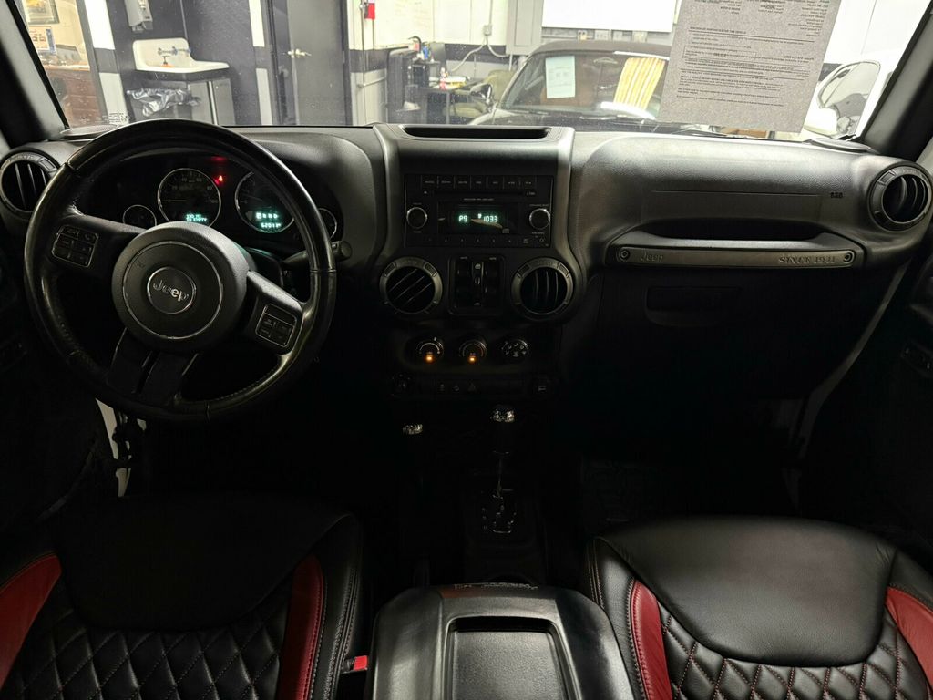 2018 Jeep Wrangler JK Unlimited Local Trade/Sport S Pkg/Remote Keyless Entry/Leather Seats/4X4 - 23061715 - 12
