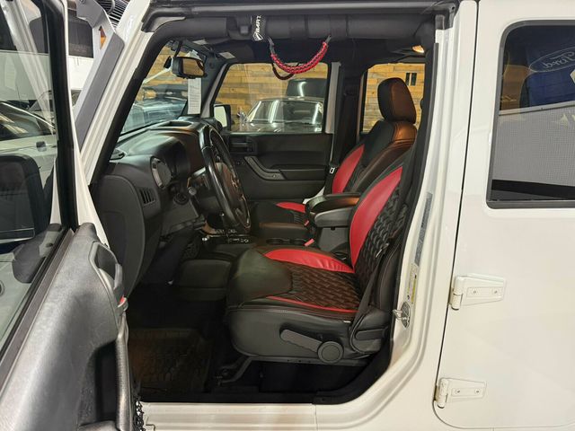 2018 Jeep Wrangler JK Unlimited Local Trade/Sport S Pkg/Remote Keyless Entry/Leather Seats/4X4 - 23061715 - 19