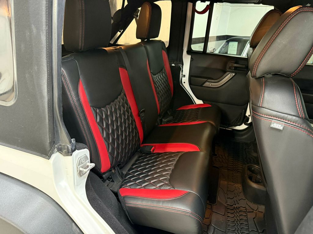 2018 Jeep Wrangler JK Unlimited Local Trade/Sport S Pkg/Remote Keyless Entry/Leather Seats/4X4 - 23061715 - 27