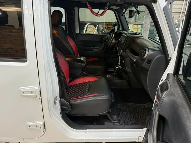 2018 Jeep Wrangler JK Unlimited Local Trade/Sport S Pkg/Remote Keyless Entry/Leather Seats/4X4 - 23061715 - 29