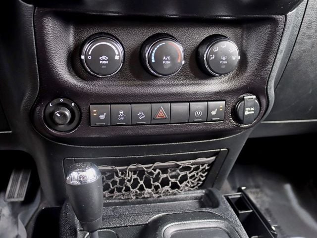 2018 Jeep Wrangler JK Unlimited Rubicon 4x4 - 23002760 - 15