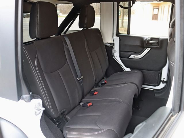 2018 Jeep Wrangler JK Unlimited Rubicon 4x4 - 23002760 - 21