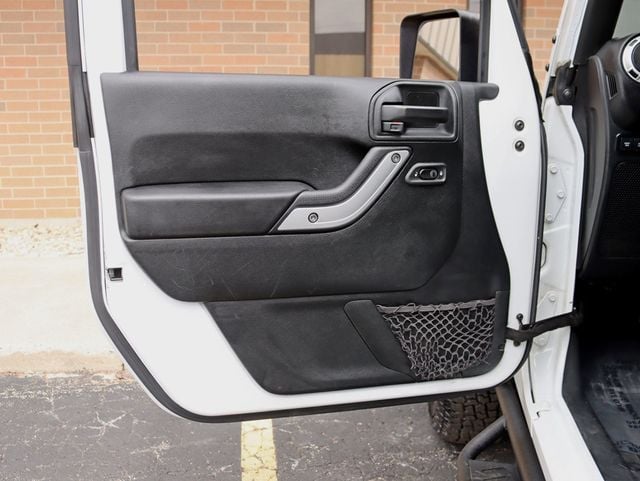 2018 Jeep Wrangler JK Unlimited Rubicon 4x4 - 23002760 - 23