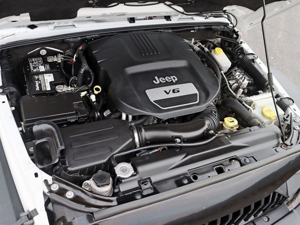 2018 Jeep Wrangler JK Unlimited Rubicon 4x4 - 23002760 - 30