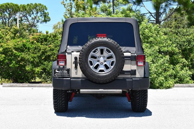 2018 Jeep Wrangler JK Unlimited Rubicon 4x4 W/Rubicon Package 23R - 23065383 - 28