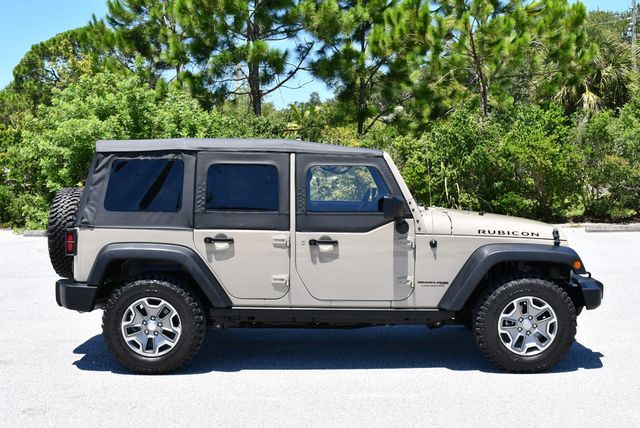2018 Jeep Wrangler JK Unlimited Rubicon 4x4 W/Rubicon Package 23R - 23065383 - 32
