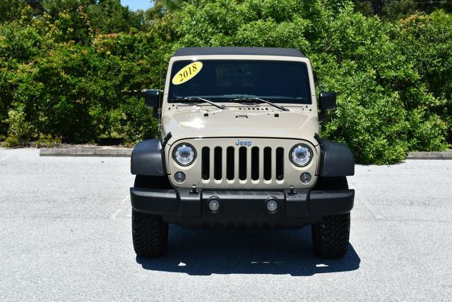 2018 Jeep Wrangler JK Unlimited Rubicon 4x4 W/Rubicon Package 23R - 23065383 - 34