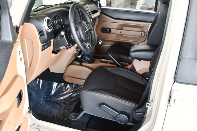 2018 Jeep Wrangler JK Unlimited Rubicon 4x4 W/Rubicon Package 23R - 23065383 - 39