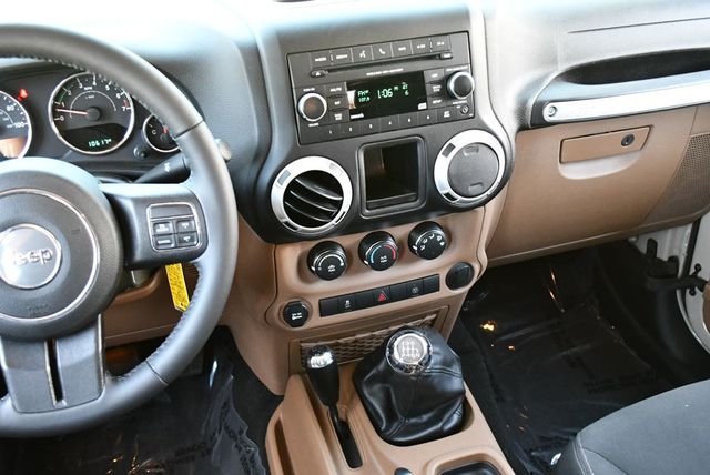 2018 Jeep Wrangler JK Unlimited Rubicon 4x4 W/Rubicon Package 23R - 23065383 - 49