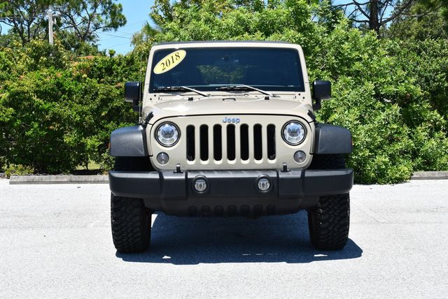 2018 Jeep Wrangler JK Unlimited Rubicon 4x4 W/Rubicon Package 23R - 23065383 - 8