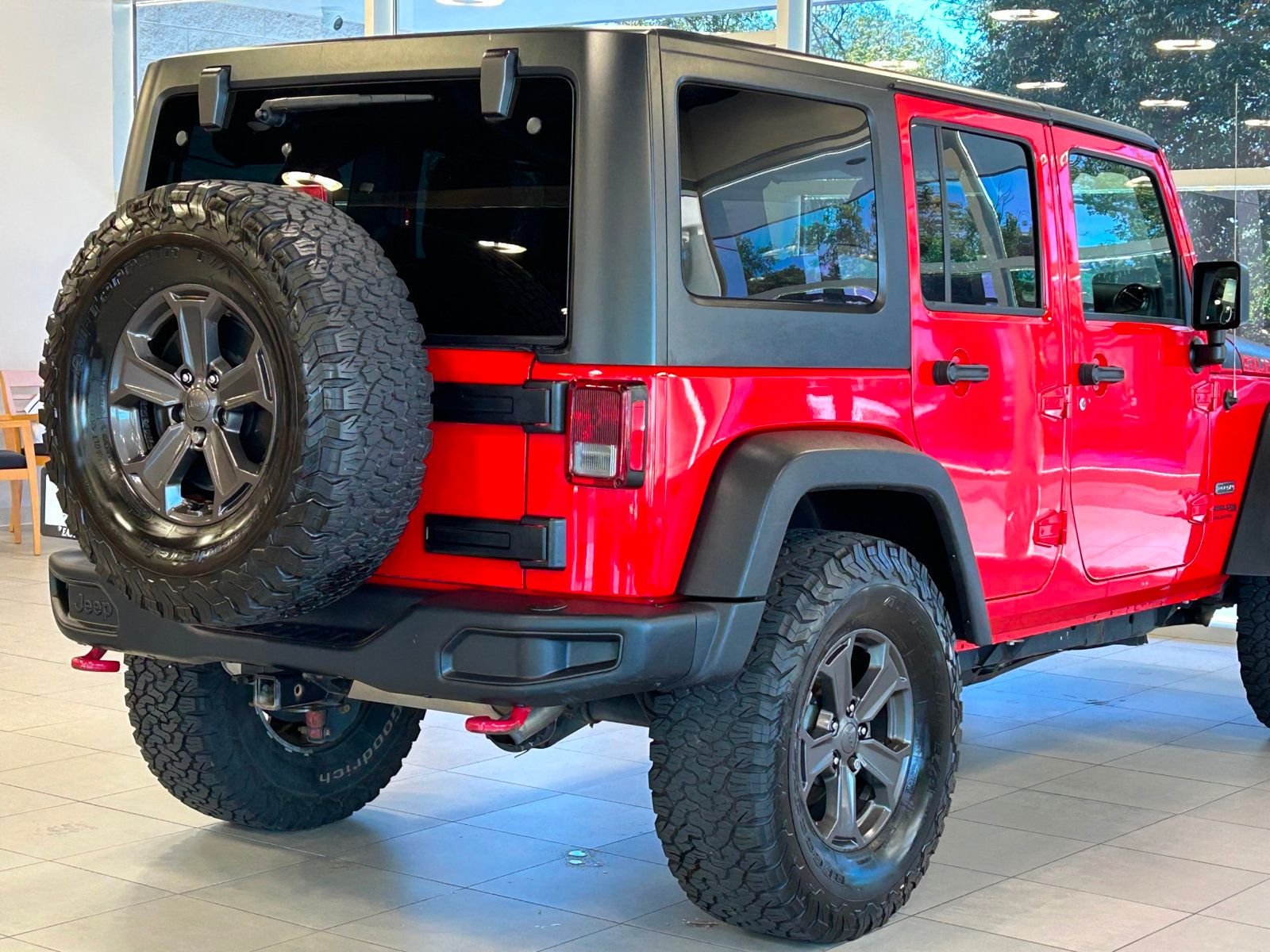 2018 Jeep Wrangler Unlimited Rubicon Recon photo 11