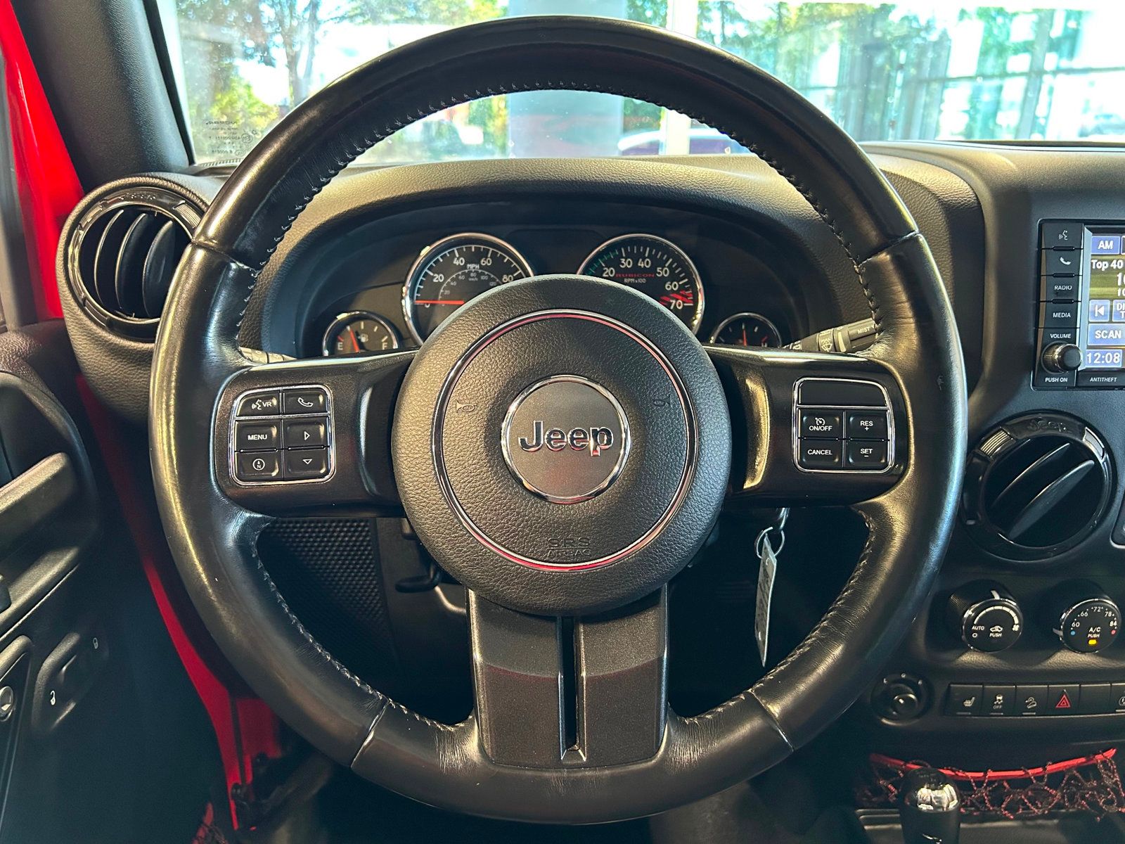 2018 Jeep Wrangler Unlimited Rubicon Recon photo 23