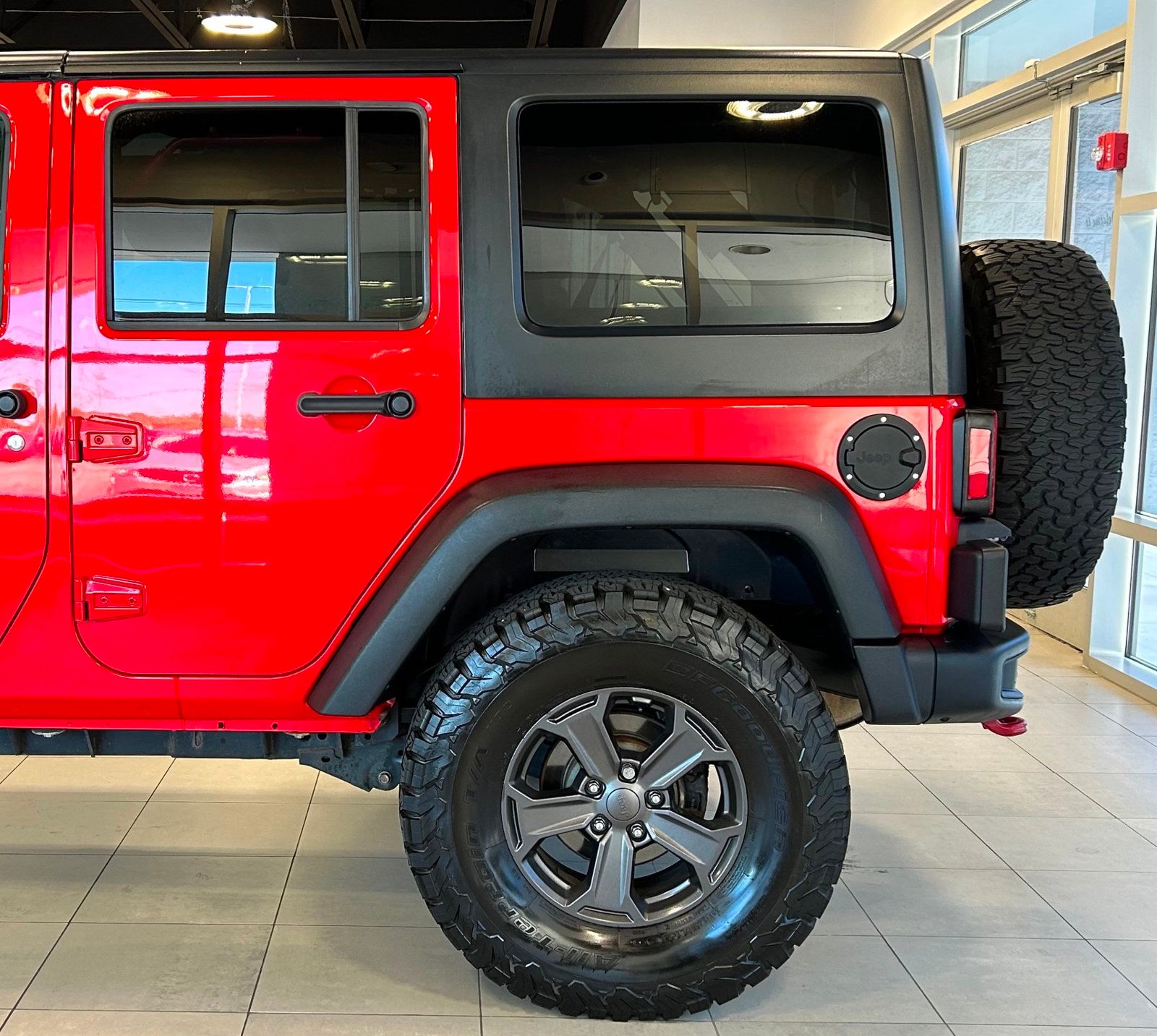 2018 Jeep Wrangler Unlimited Rubicon Recon photo 9