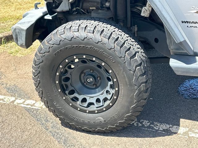 2018 Jeep Wrangler JK Unlimited Sahara 4x4 - 23047160 - 11