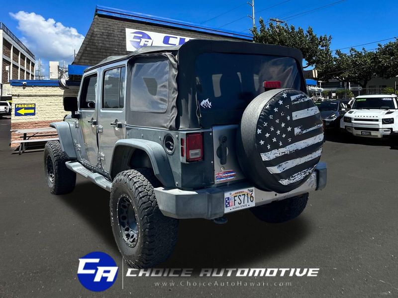 2018 Jeep Wrangler JK Unlimited Sahara 4x4 - 23047160 - 4