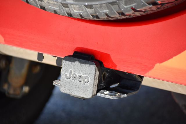 2018 Jeep Wrangler JK Unlimited Sahara 4x4 - 22807198 - 12