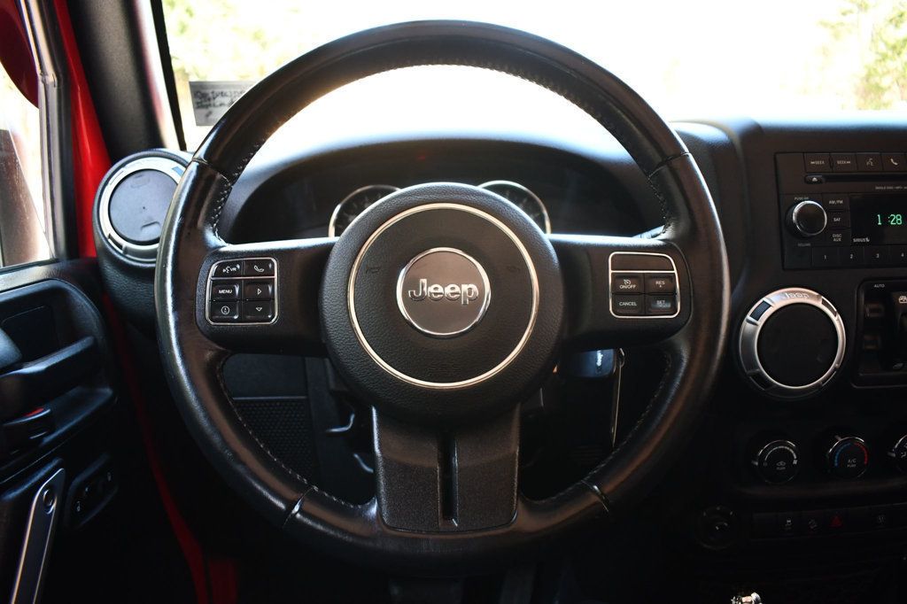 2018 Jeep Wrangler Unlimited Sahara photo 29