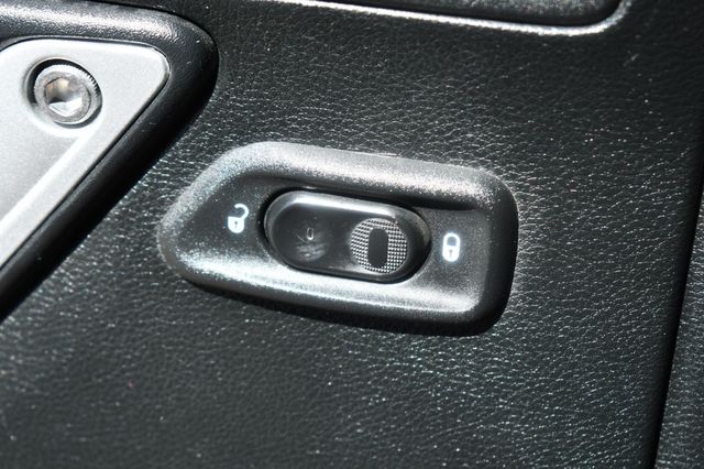 2018 Jeep Wrangler JK Unlimited Sahara 4x4 - 22807198 - 43