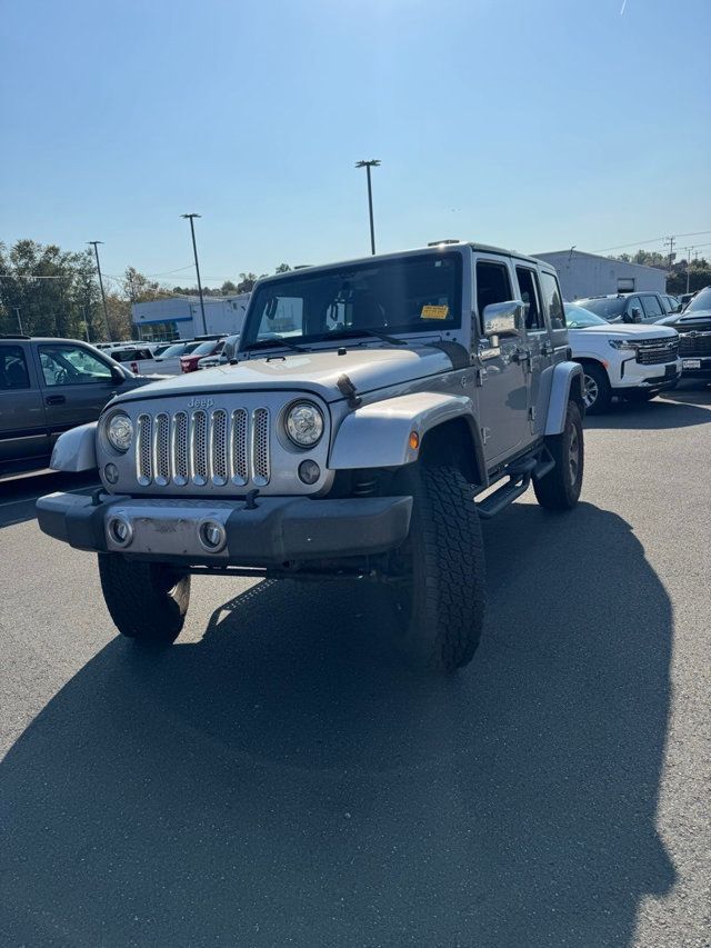 2018 Jeep Wrangler JK Unlimited Sahara 4x4 - 22630762 - 16