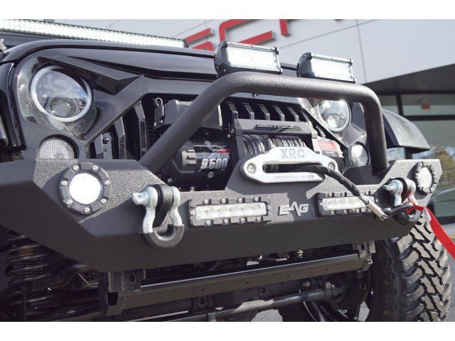 2018 Jeep Wrangler JK Unlimited Sahara 4x4 - 18372081 - 33