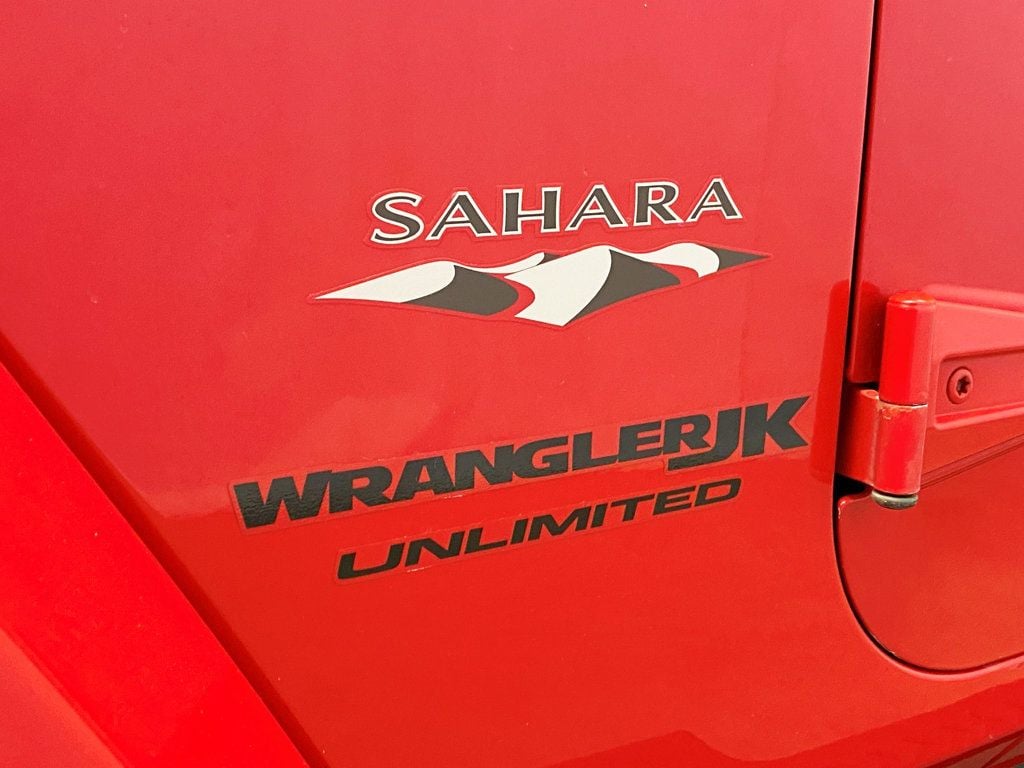 2018 Jeep Wrangler JK Unlimited Sahara 4x4 - 22982365 - 2